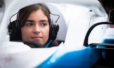 Thumbnail for article: Brit Jamie Chadwick on pole for W Series decider