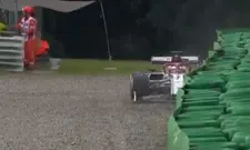 Thumbnail for article: Kimi Raikkonen parkeert zijn Alfa in de grindbak op Monza!