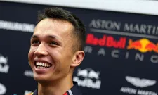 Thumbnail for article: Albon oefende al flink op Singapore: "Maar in het echt heb ik geen resetknop!"