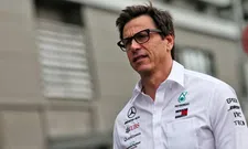 Thumbnail for article: Wolff gaat in op teamorders Mercedes: "Moesten Albon afhouden"