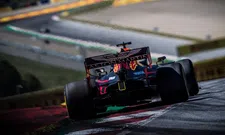 Thumbnail for article: "De naam 'Aston Martin Red Bull Racing Honda' slaat helemaal nergens op"