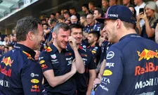 Thumbnail for article: Waarom contractverlenging bij Red Bull Racing een goede zet is van Verstappen