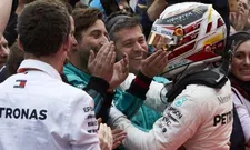 Thumbnail for article: Lewis Hamilton over zijn broertje: ''Hij heeft het verdiend''
