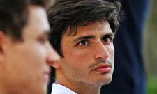 Thumbnail for article: Sainz hoopt vurig dat seizoen doorgaat, maar verwacht niet meer dan veertien races