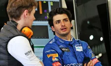 Thumbnail for article: Ex team boss of Sainz: "Think the pressure is on Leclerc's shoulders"