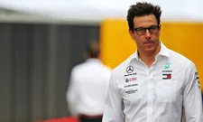 Thumbnail for article: 'Wolff could step into a Lauda-like role'