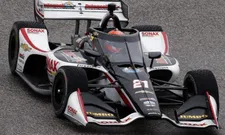 Thumbnail for article: Van Kalmthout crasht bij race-debuut IndyCar: "Schuld ligt helemaal bij mij"