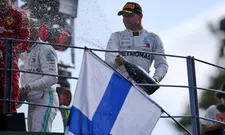 Thumbnail for article: We rijden weer: Bottas snelt garage uit tijdens test op Silverstone