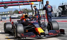 Thumbnail for article: Villeneuve voorspelt: "Mercedes voorop, daarna komt Red Bull"