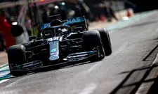 Thumbnail for article: Hamilton: "Dat maakte het soms erg lastig in de auto"