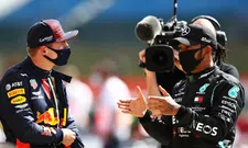 Thumbnail for article: Italiaans magazine: "Verstappen in Mercedes naast Hamilton fantastisch voor F1"