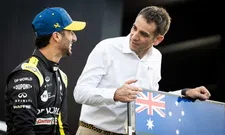 Thumbnail for article: Ricciardo hoopt op een podium: ''Dan kies ik een tatoeage uit voor Abiteboul''