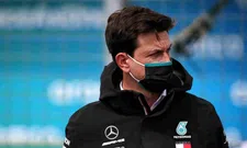 Thumbnail for article: Wolff: "Verstappen zag er sterk uit tijdens zijn eerste run"