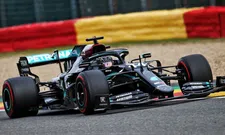 Thumbnail for article: Hamilton aan kop in VT3; Verstappen kan ronde niet afmaken door file