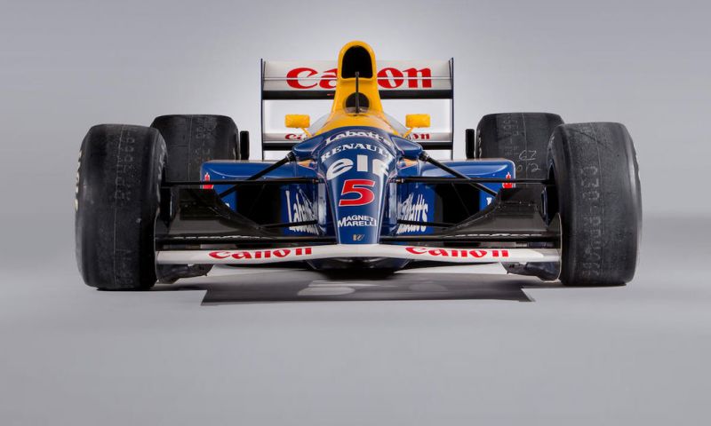 Vettel buys himself the special Mansell 1992 Williams FW14B