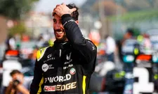 Thumbnail for article: Ricciardo:  ‘Red Bull gaf me een crossmotor’
