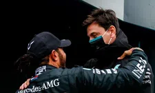 Thumbnail for article: Wolff: "Als Lewis in de Formule 1 blijft, willen we dat samen doen"