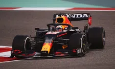 Thumbnail for article: "Max bepaalt de set-up van de auto, en Perez moet zich aanpassen"