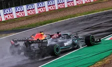 Thumbnail for article: Hamilton en Verstappen steken er bovenuit: 'Halen ook meer uit een McLaren'