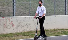 Thumbnail for article: Mercedes: 'Daardoor konden we Max in een vroege pitstop drukken'