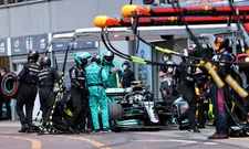 Thumbnail for article: Bottas throws away his glove in frustration