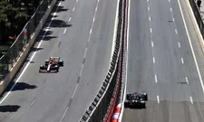 Thumbnail for article: “Net als Verstappen is Hamilton hier meester in”