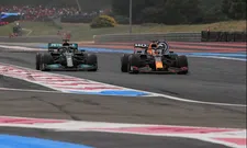 Thumbnail for article: Hamilton reageert op kritiek Rosberg: 'Zinloos om harder te verdedigen tegen Max'