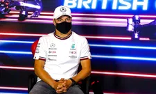 Thumbnail for article: Bottas presteert teleurstellend: 'Daarom zijn ze naar Russell aan het kijken'