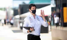 Thumbnail for article: Wolff predicts: "Maybe Gasly leads after Turn 1"