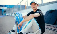 Thumbnail for article: De Vries criticises Formula E colleagues: "I am very disappointed"