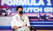 Thumbnail for article: Wolff legt druk bij Red Bull: 'Max moet beslissen'