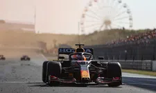 Thumbnail for article: "Verstappen was superieur in Zandvoort, hij speelde met Hamilton"