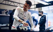 Thumbnail for article: 'Albon spotted during photo shoot and appears to be on his way to Williams'