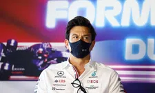 Thumbnail for article: Wolff on power unit Hamilton: 'Considering quick engine change'