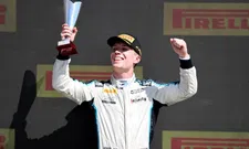 Thumbnail for article: ‘Mijn kansen om in de Formule 1 te komen zijn zo goed als verkeken’