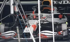 Thumbnail for article: Nieuwe wit-rode Red Bull Racing-livery gespot in garage in Turkije 