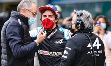 Thumbnail for article: Alonso geeft Hamilton flinke sneer: 'Enige twee coureurs die speciaal zijn'