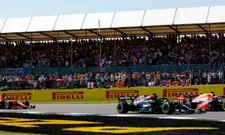 Thumbnail for article: Plooij verklaart ruzies tussen Mercedes en Red Bull: 'Dan hoorden we het niet'