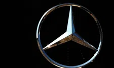 Thumbnail for article: 'Late motorwissel' voor Vettel toont zwakke plek van Mercedes in 2021