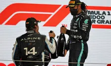 Thumbnail for article: Alonso praises Hamilton: 'Be at your very best to beat him'.