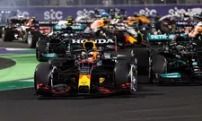 Thumbnail for article: Volgens Albers maakte Verstappen één fout: 'Dan was hij er voorbij gegaan'