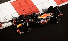 Thumbnail for article: Verstappen kan niet tippen aan tijden van Mercedes tijdens VT2 in Abu Dhabi