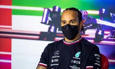 Thumbnail for article: 'Hamilton moet een voorbeeld nemen aan Moss om nadeel teniet te doen'