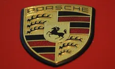 Thumbnail for article: 'Red Bull en Porsche naderen een akkoord: samenwerking vanaf 2026'