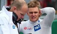 Thumbnail for article: Schumacher na contractverlenging Sainz: 'Mijn kansen zullen komen'