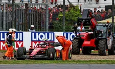 Thumbnail for article: Sainz analyseert seizoenstart: 'Het doet meer pijn'