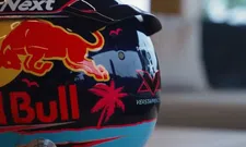 Thumbnail for article: Verstappen rijdt met 'Miami vice' helm in Miami