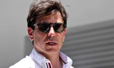 Thumbnail for article: Albers: 'Wolff liet doorschemeren dat het seizoen voorbij is voor Mercedes'