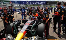Thumbnail for article: Formule 1 neemt grote gok met het negeren van Perez