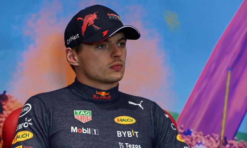 Verstappen vergleicht Ricciardo mit Perez: "Bislang bester Teamkollege".